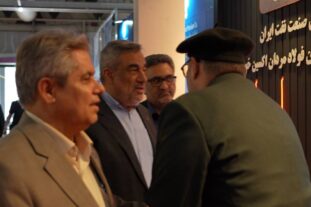 حضور مدیرعامل شرکت ملی نفت ایران در غرفه شرکت فولاد اکسین خوزستان
