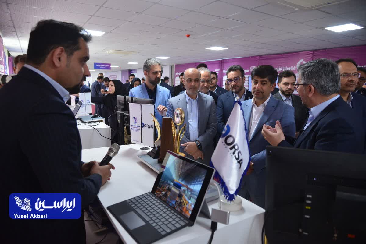 بازدید مدیرعامل فولاد مبارکه از نمایشگاه توانمندی‌های شرکت‌های سرمایه‌پذیر MSTID FUND
