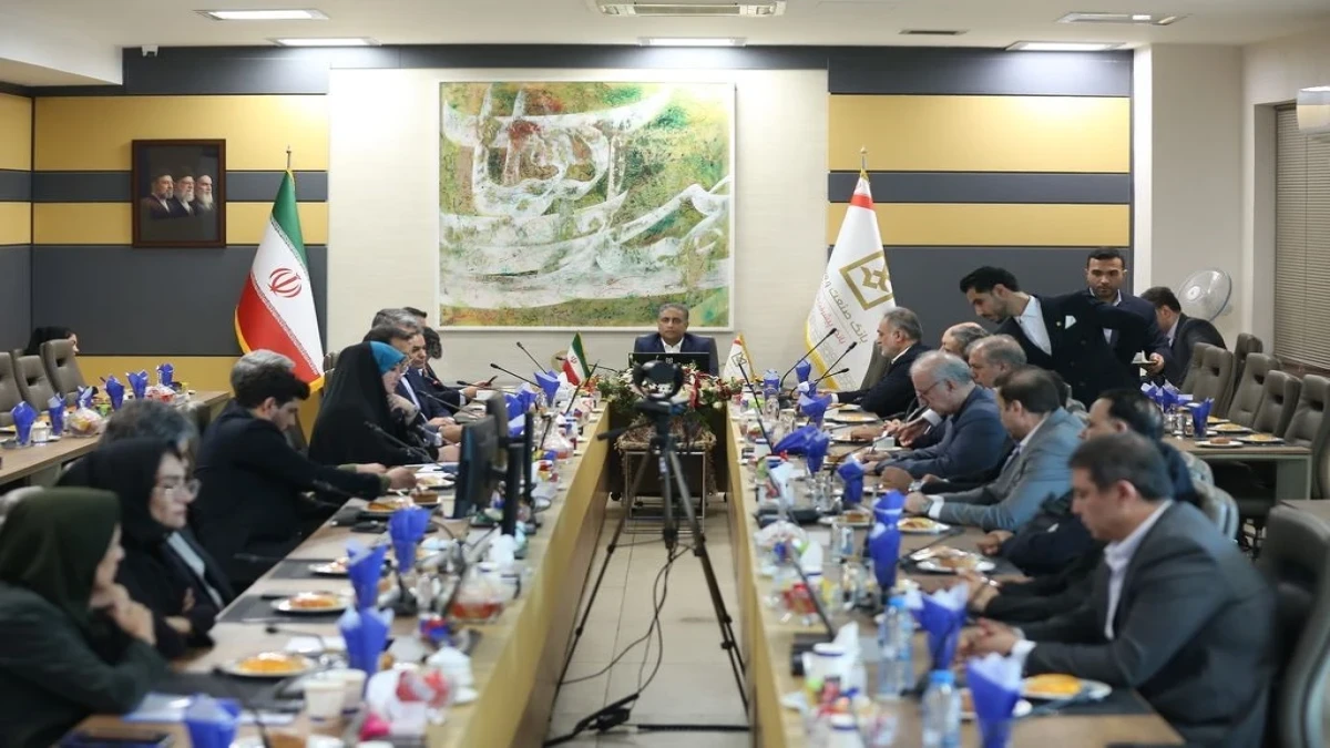 مسیر 70 ساله بانك صنعت و معدن با قدرت بیشتر ادامه خواهد یافت