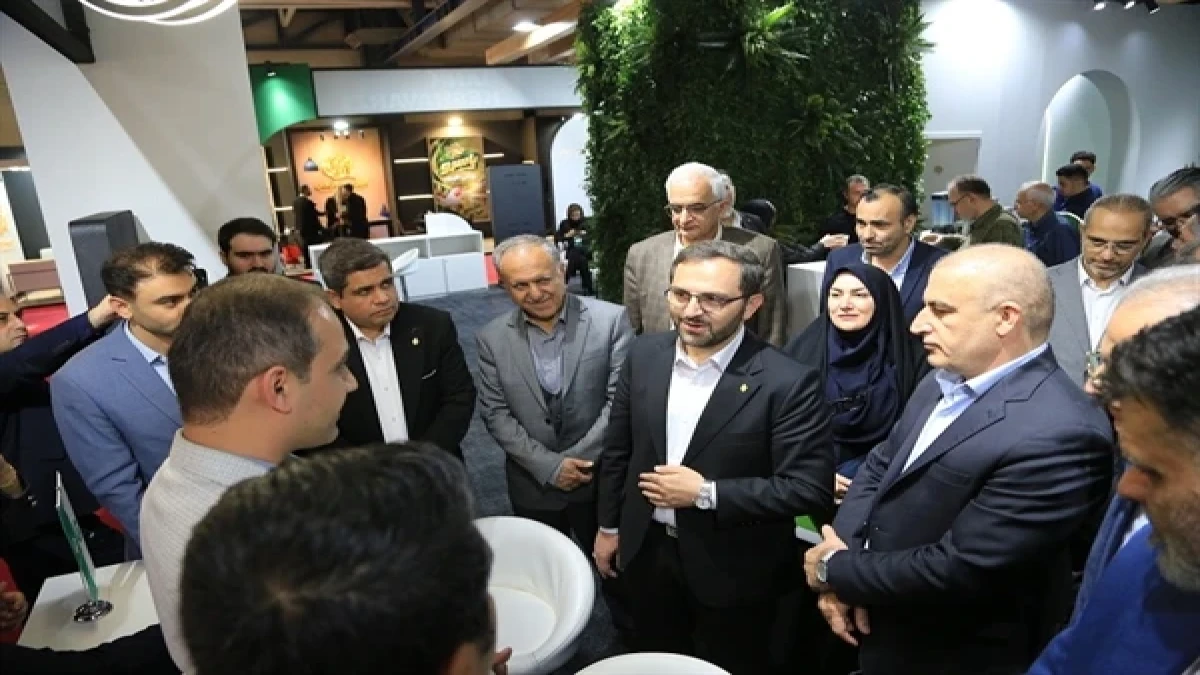 حمايت مالی ١٨٢ همتی بانک کشاورزی از صنعت دام و طیور