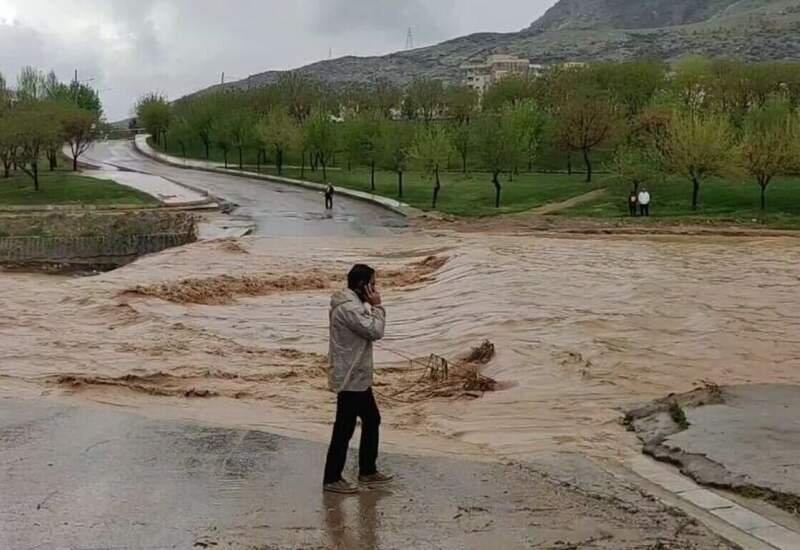 پرداخت ۹۳۰ میلیارد ریال تسهیلات بانک مسکن به سیل زدگان مونسون در سال ۱۴۰۳
