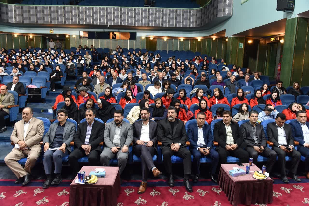 پایان پرشور مسابقات سراسری فرهنگی و ورزشی بانوان به میزبانی پتروشیمی تبریز

