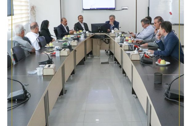 نشست کمیسیون تخصصی مالی – سرمایه‌گذاری سندیکای بیمه‌گران ایران برگزار شد
