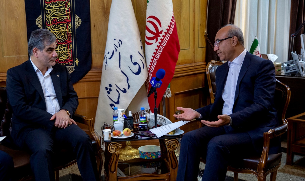 حرکت نوین بانک قرض‌الحسنه مهر ایران در پرداخت تسهیلات بدون کارمزد جای تقدیر دارد
