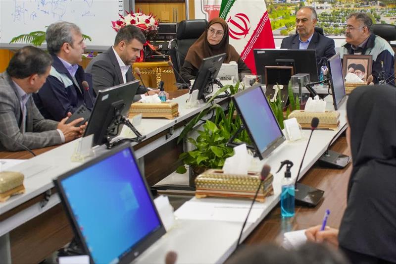 مدیریت ذوب‌آهن اصفهان برای بهبود شرایط زیست‌محیطی عزم جدی دارد
