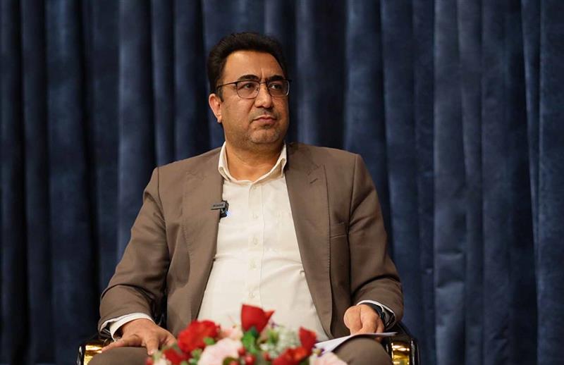 تمام درآمد شرکت سنگ آهن به حساب بانک های بافق واریز می شود
