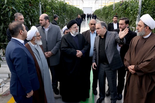 افتتاح گلخانه مدرن ۶۰ هکتاری مشارکتی بانک کشاورزی با حضور رئیس جمهور در زنجان
