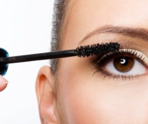 ساخت ریمل خانگی پرپشت کننده طبیعی و گیاهی مژه+ دستور