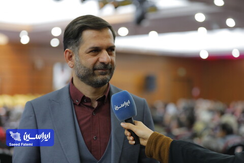 سرمایه گذاری فولاد مبارکه بر خلق دانش و دانش‌بنیان‌ها در راستای مسئولیت اجتماعی
