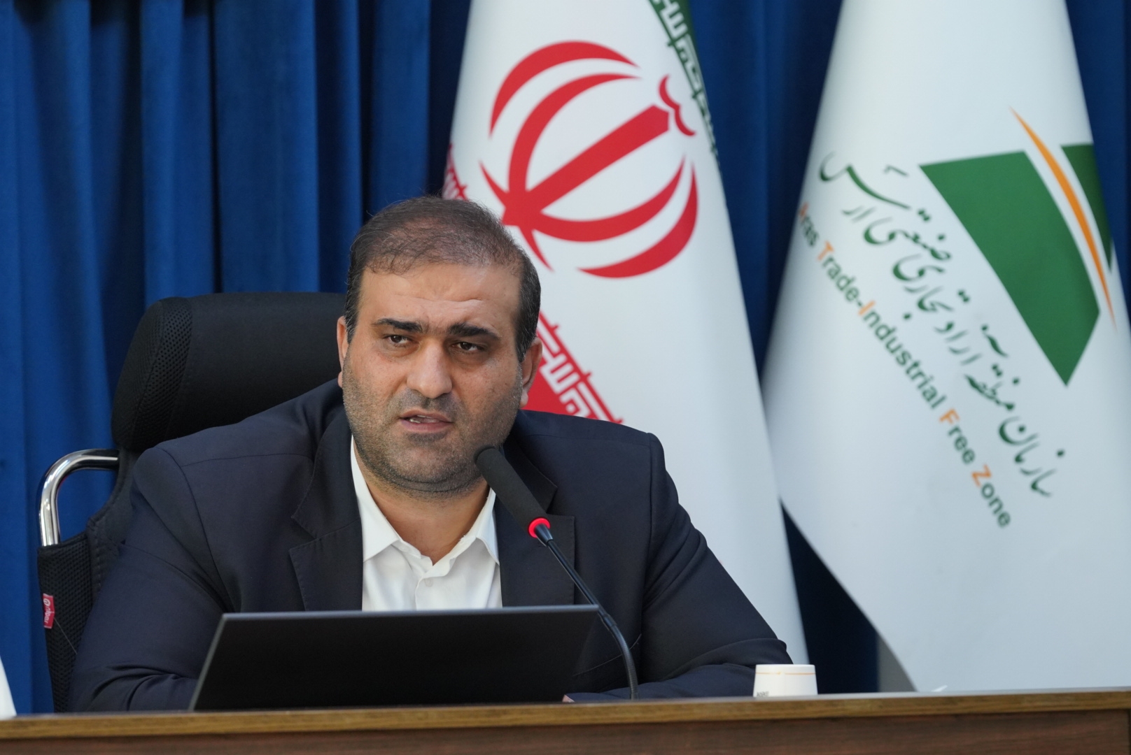 اجرای نادرست قوانین بزرگ‌ترین مانع توسعه مناطق آزاد است
