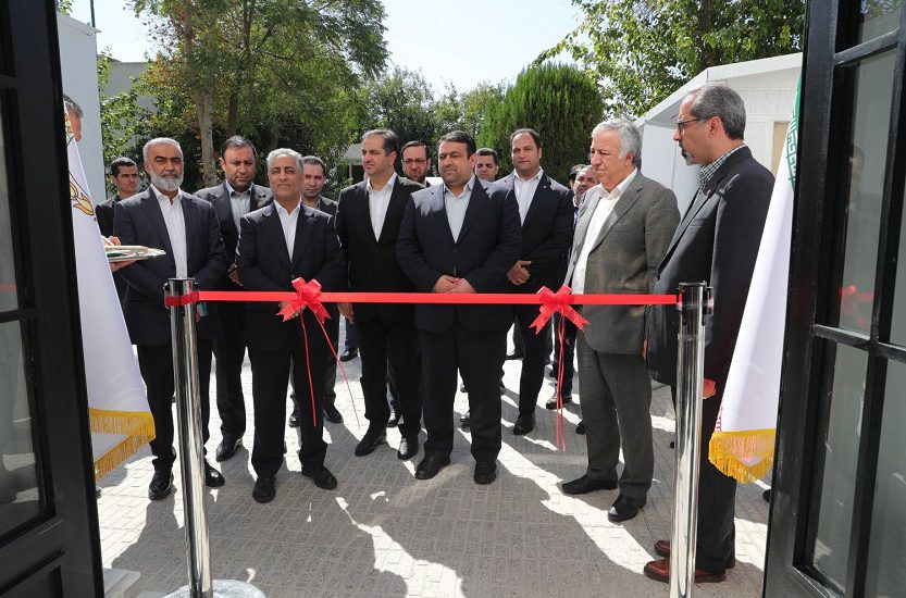 افتتاح «ساختمان شهدای خدمت» با حضور مدیرعامل بانک ملی ایران
