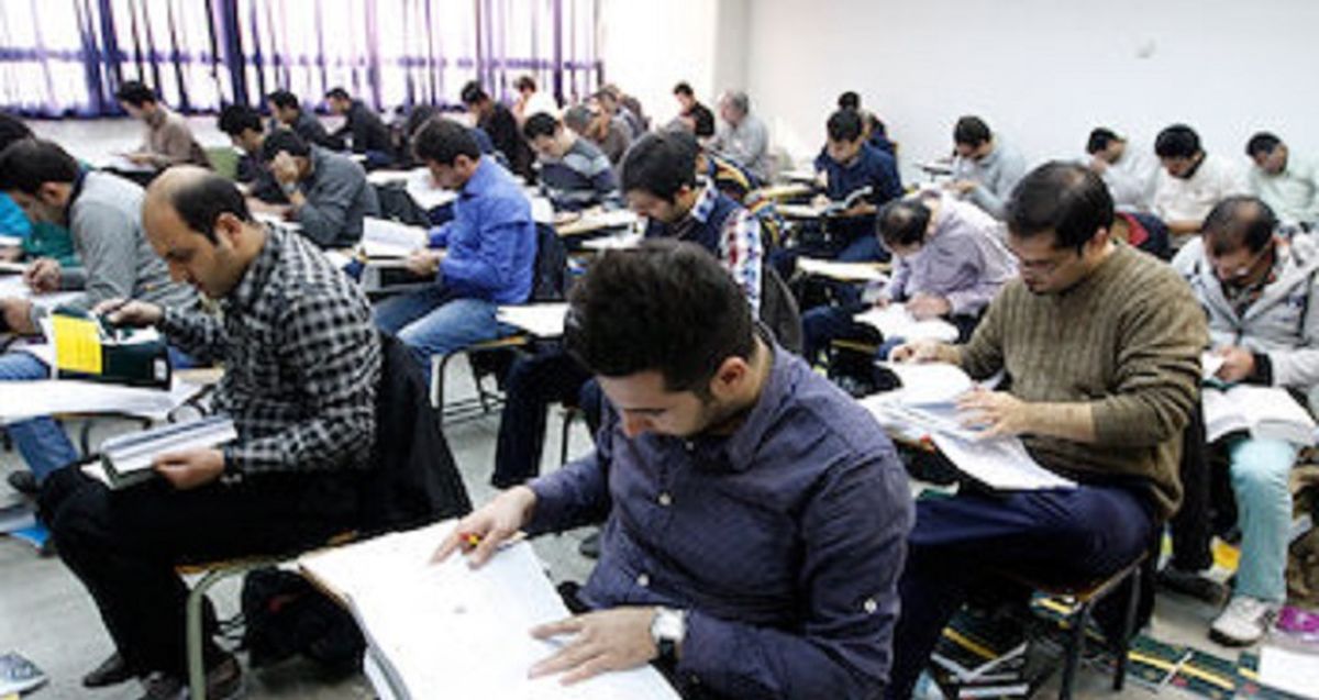 آزمون استخدامی در شرکت فولاد آلیاژی ایران برگزار شد

