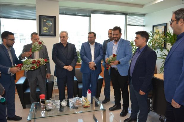 پرداخت وام ۵۰۰ میلیون ریالی بدون ضامن در موسسه اعتباری ملل
