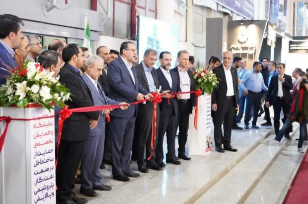 نمایش دستاوردهای فناورانه و بومی‌سازی‌ شده هلدینگ سرمایه‌گذاری صنایع شیمیایی ایران
