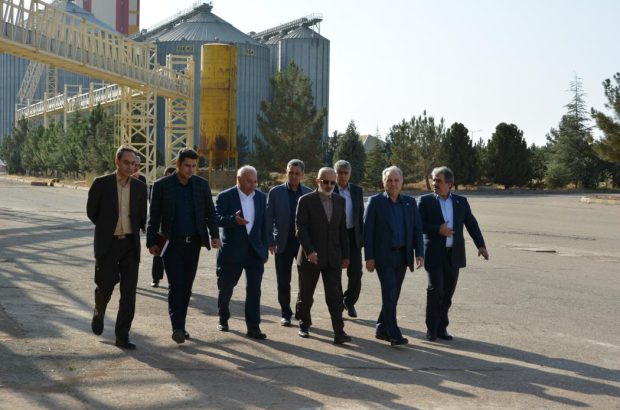 پرداخت تسهیلات به ۴۴ شرکت دانش بنیان و پرداخت بالغ بر ۱۹۴ هزار میلیارد ریال به ۲۴۳ طرح صنعتی در این استان
