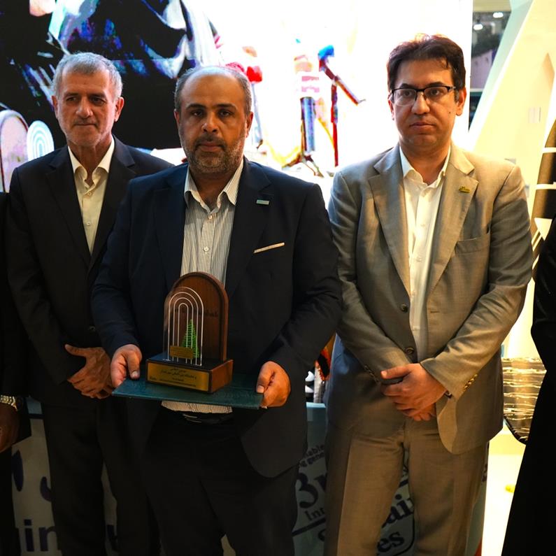بیمه دی، تجلی مسیر نوآوری و اعتماد در صنعت بیمه
