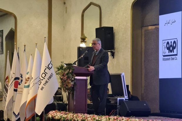 مسوولان با اتخاذ راهکارها و حذف بوروکراسی‌ها راه انجام کارهای معدنی را هموار سازند
