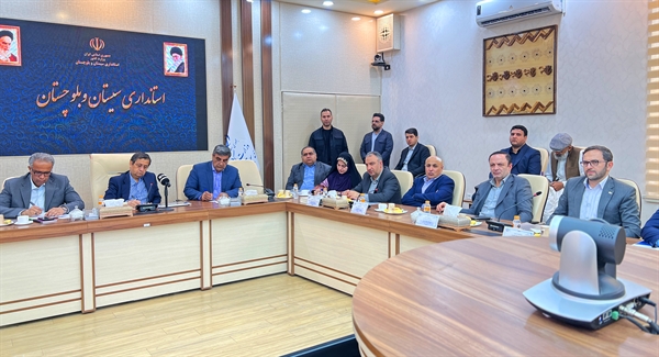 سفر سرپرست بانک کشاورزی در معیت وزیر اقتصاد به استان سیستان و بلوچستان
