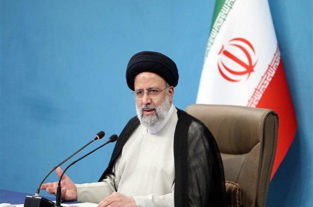 بانک هایی که به وظایف خود در طرح نهضت ملی مسکن عمل کرده اند تقدیر شوند
