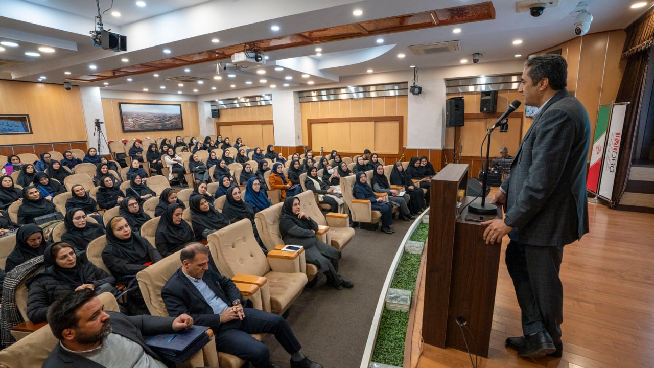 ایمیدرو در سپردن ماموریت ها به افراد، نگاه جنسیتی ندارد
