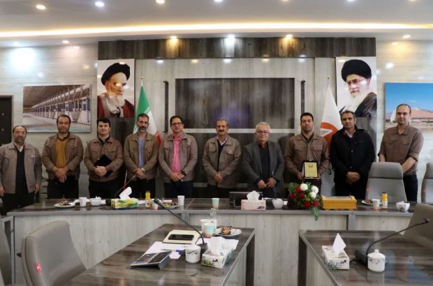برگزاری جلسه شورای معاونین و مدیران شرکت آلومینای ایران
