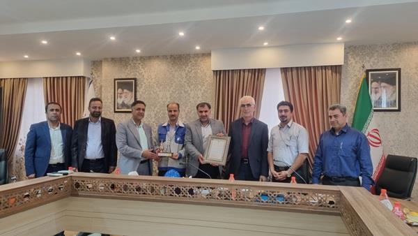 تقدیر از شرکت فولاد امیرکبیر کاشان جهت همکاری در مدیریت مصرف برق در کاشان
