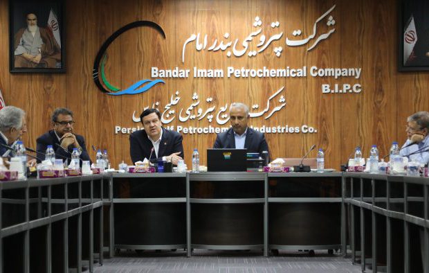 کاهش حاشیه سود چالشی برای تأمین مالی طرحهای توسعه صنعت پتروشیمی
